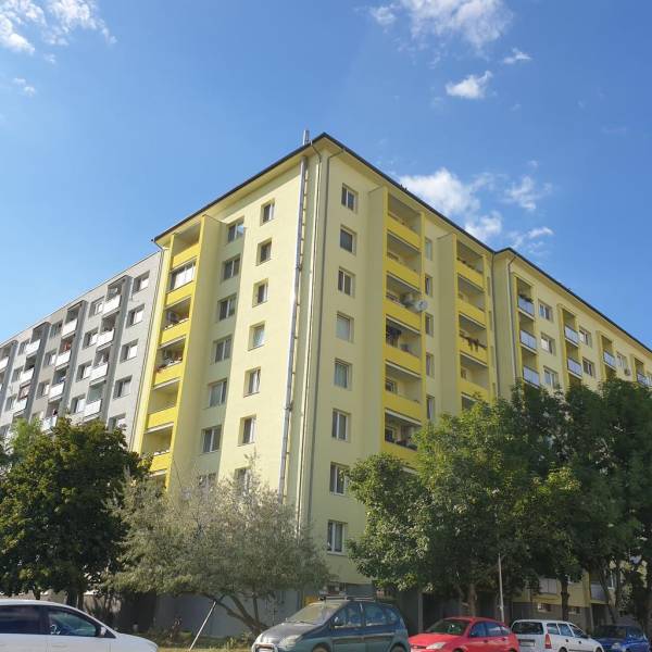 Appartamento con 3 stanze, Novomeského, Subaffitto, Pezinok, Slovakia