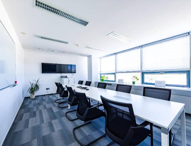 Uffici moderni con eccellente accessibilità (15m² 433m²) Westend Tower