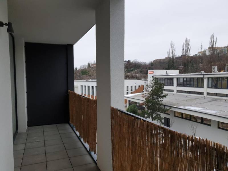Affitto Appartamento con 2 stanze, Appartamento con 2 stanze, Sliačska