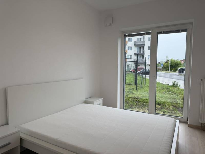 Affitto Appartamento con 2 stanze, Appartamento con 2 stanze, Hlavná, 