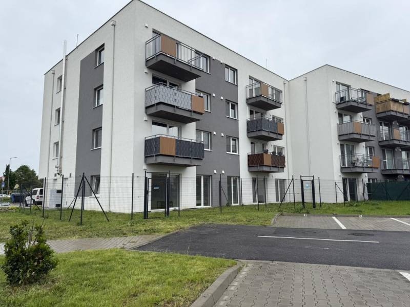 Affitto Appartamento con 2 stanze, Appartamento con 2 stanze, Trnava, 