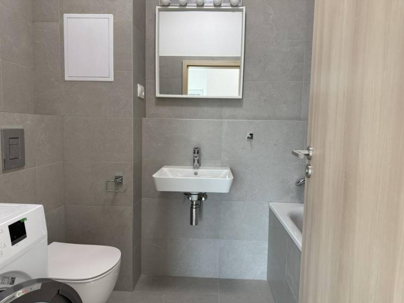 Affitto Appartamento con 2 stanze, Appartamento con 2 stanze, Trnava, 
