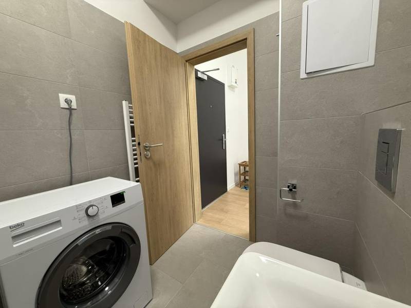 Affitto Appartamento con 3 stanze, Appartamento con 3 stanze, Hlavná, 