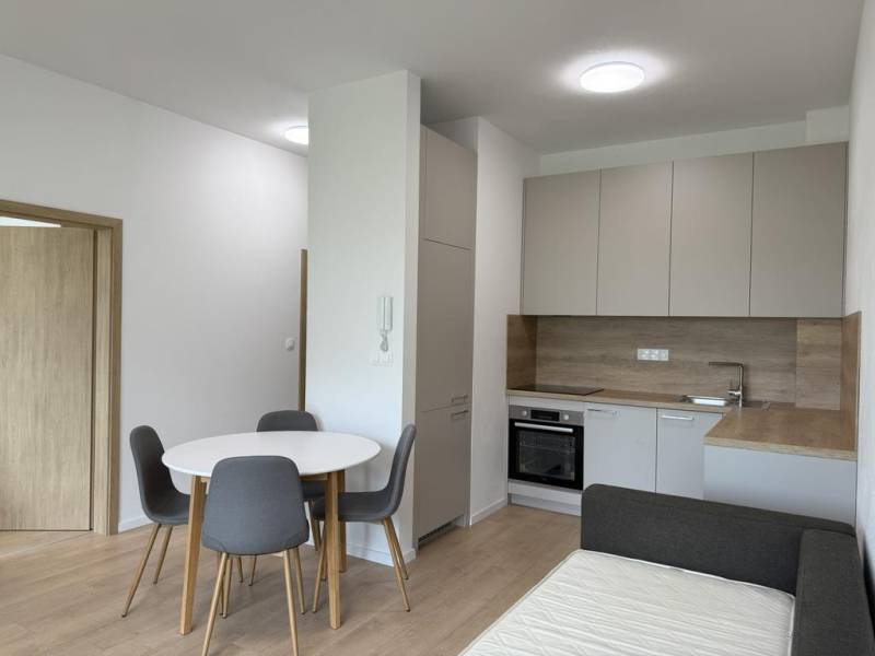 Affitto Uffici, Uffici, Trnava, Slovakia