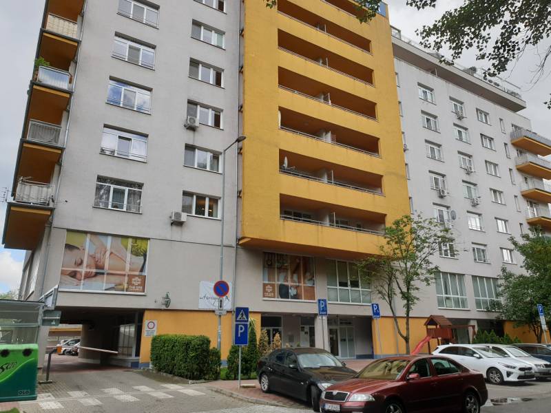 Affitto Uffici, Uffici, Antolská, Bratislava - Petržalka, Slovakia