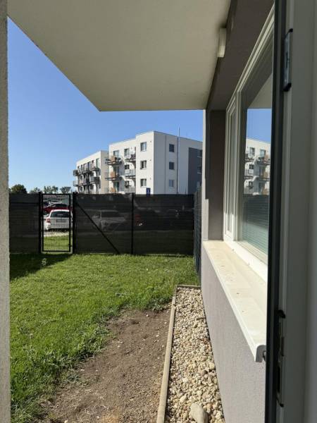 Affitto Appartamento con 3 stanze, Appartamento con 3 stanze, Hlavná, 