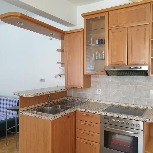 Affitto Appartamento con 1 stanza, Appartamento con 1 stanza, Mestská,