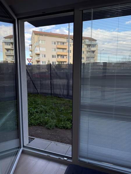 Affitto Appartamento con 2 stanze, Appartamento con 2 stanze, Hlavná, 