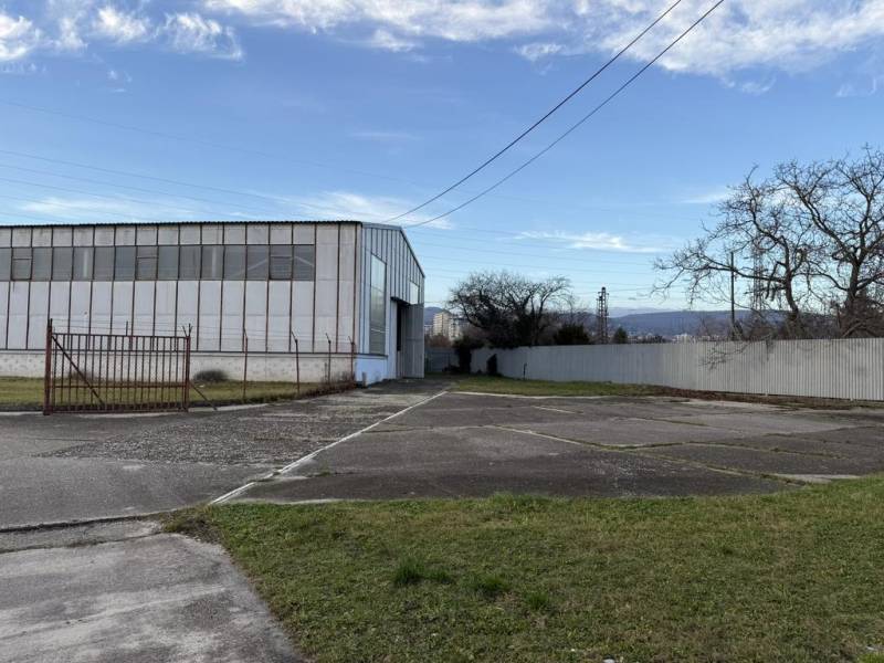 Affitto Magazzini e capannoni, Magazzini e capannoni, Bratislava - Rač