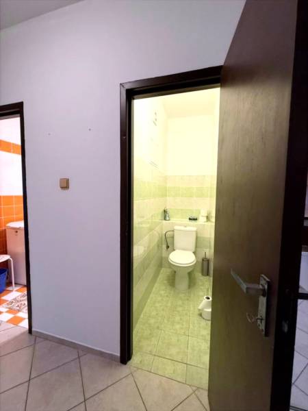 Affitto Appartamento con 3 stanze, Appartamento con 3 stanze, Rovniank