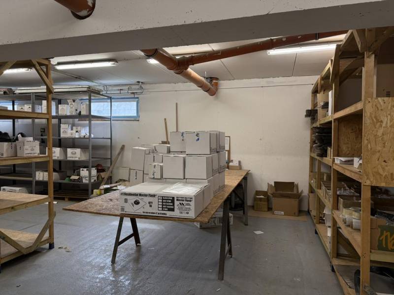 Affitto Magazzini e capannoni, Magazzini e capannoni, Poľná, Senec, Sl