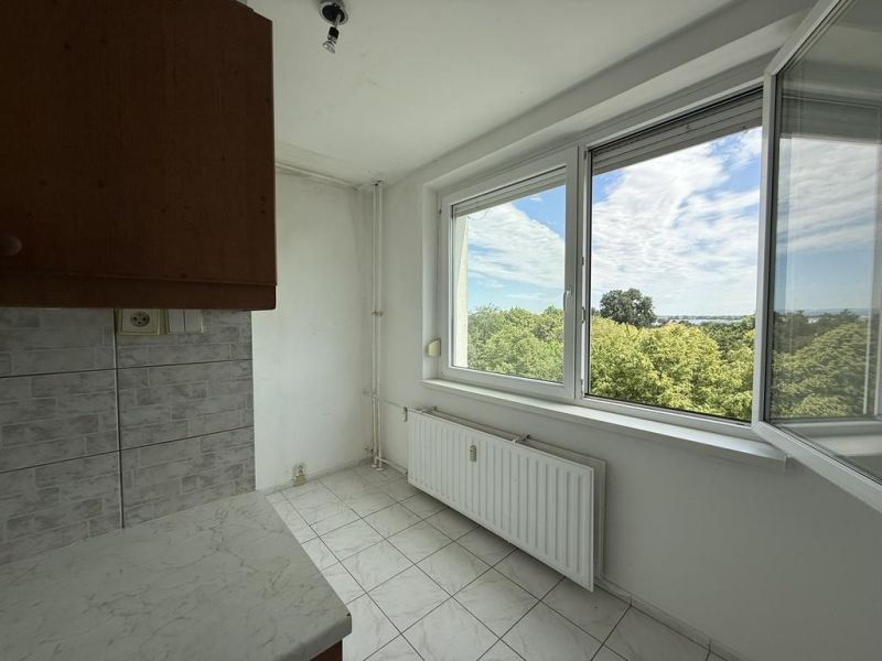 Vendita Appartamento con 2 stanze, Appartamento con 2 stanze, Čiližská
